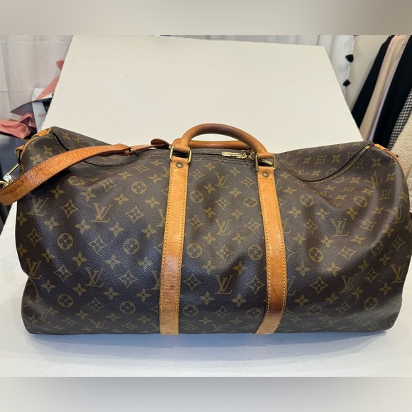 Authentic Louis Vuitton Vintage Monogram Keepall Bandouilere 55 - Picture 1 of 16